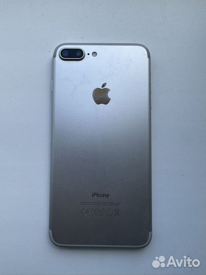 Телефон iPhone 7 plus