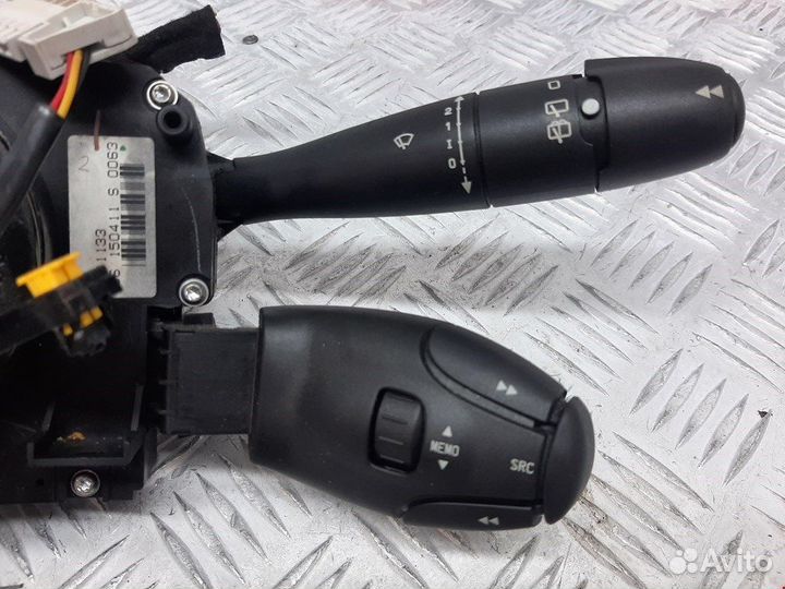 Переключатель поворотов подрулевой Peugeot 207