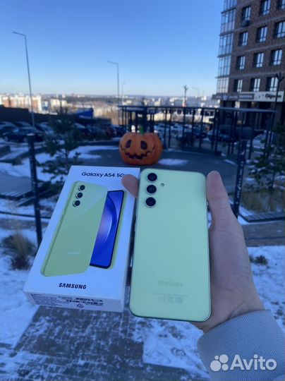 Samsung Galaxy A54, 8/256 ГБ