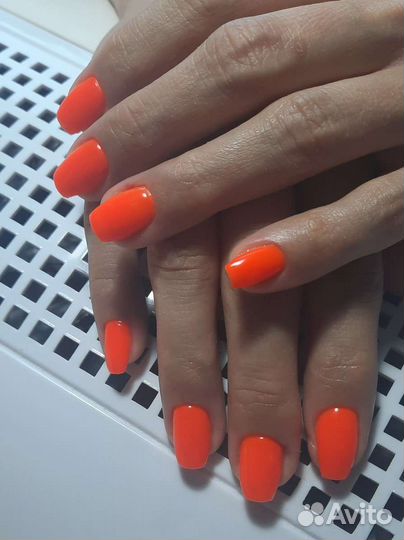 Мастер маникюра и педикюра