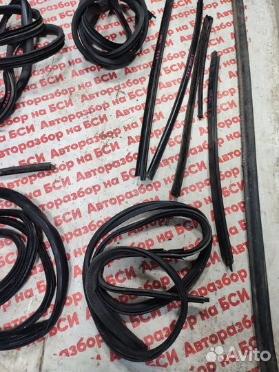 Уплотнители Renault Logan 2