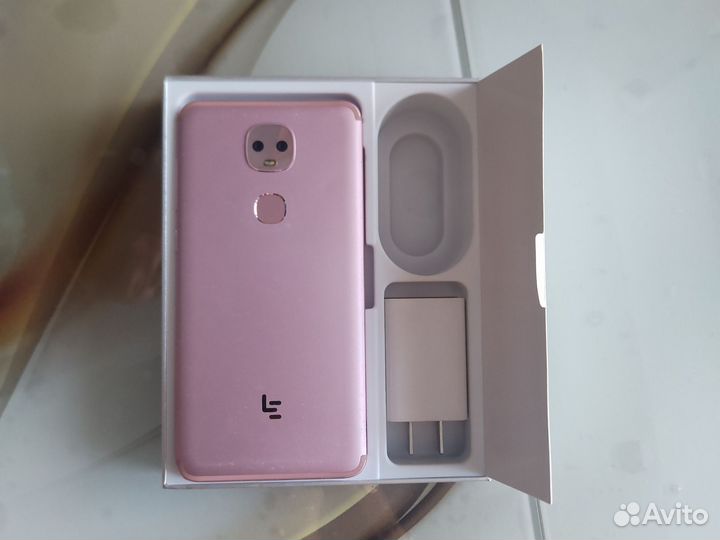 LeEco Le Pro 3, 4/32 ГБ