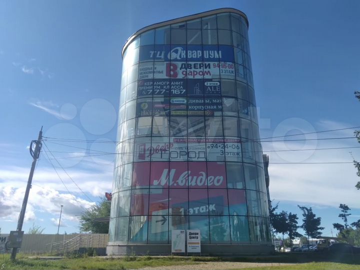 Свободного назначения, 670 м²