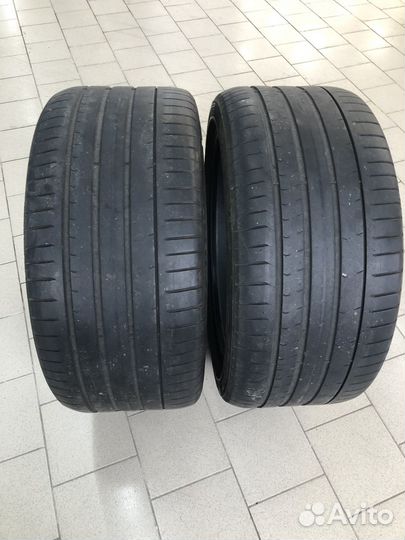 Pirelli P Zero Nero 245/40 R20 и 275/35 R20 99Y
