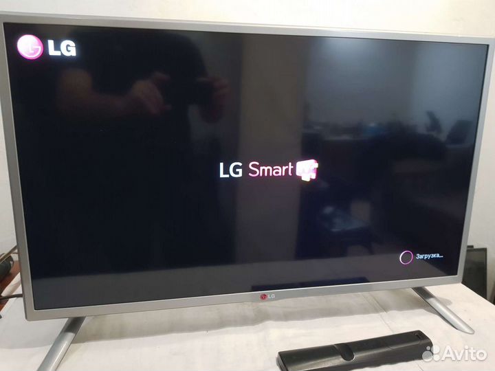 Телевизор LG SMART tv 32 диагональ