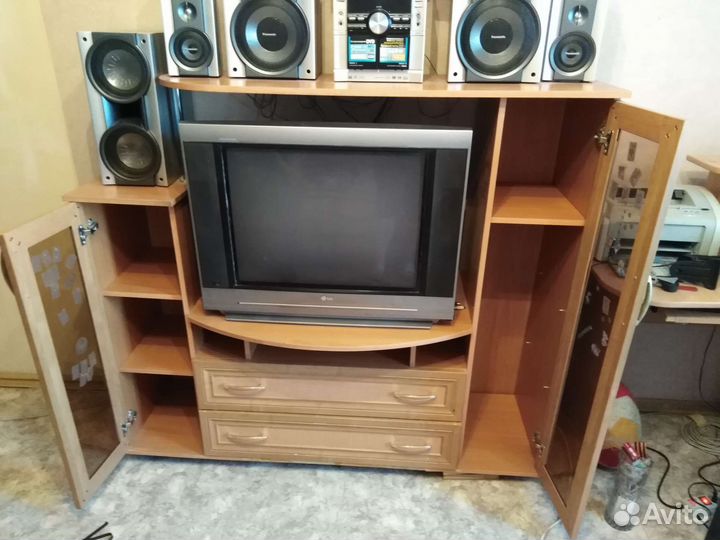 Тумба под телевизор бу
