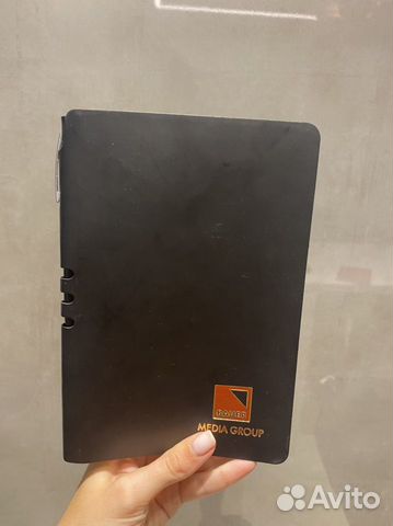 Ежедневник с ручкой