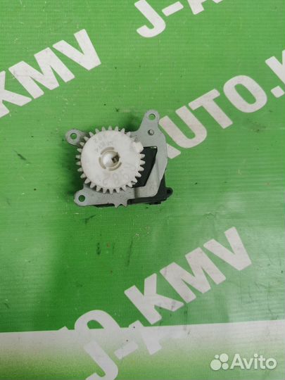 Моторчик привода заслонок отопителя