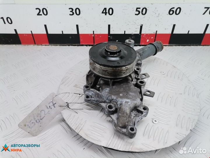 Помпа Mercedes-Benz Vito W638 2001 A6112001001