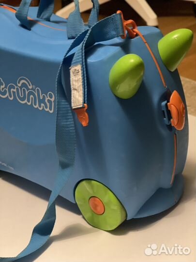 Детский чемодан trunki