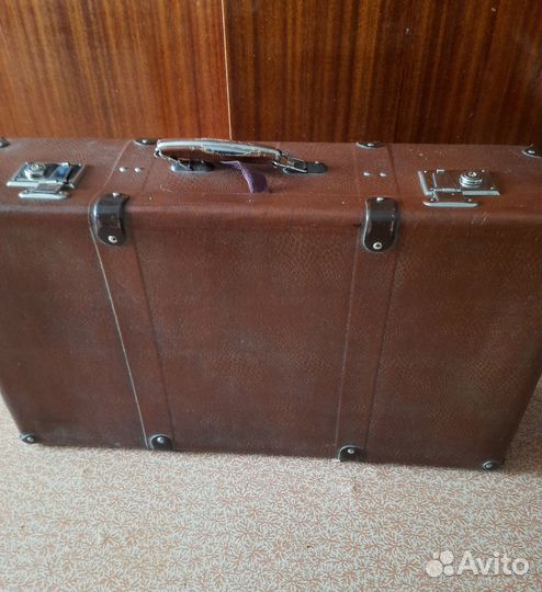 Раритетный чемодан