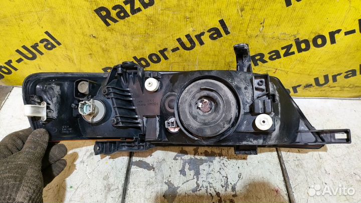 Фара передняя левая Ниссан ад 2