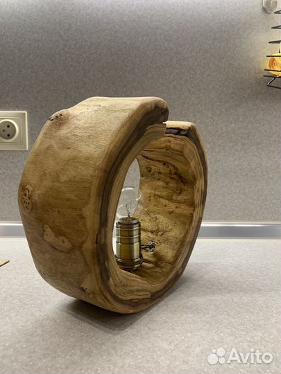 Светильник