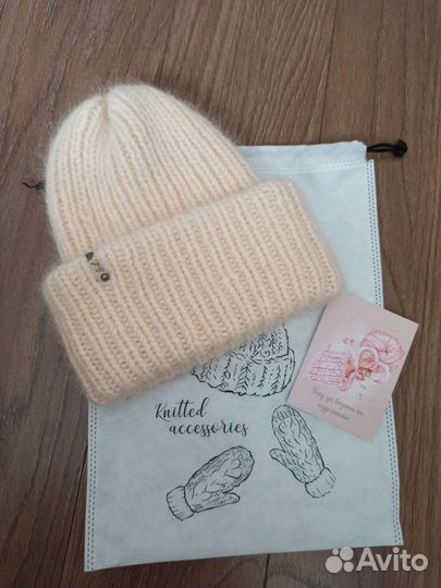 Шапка женская вязанная норка