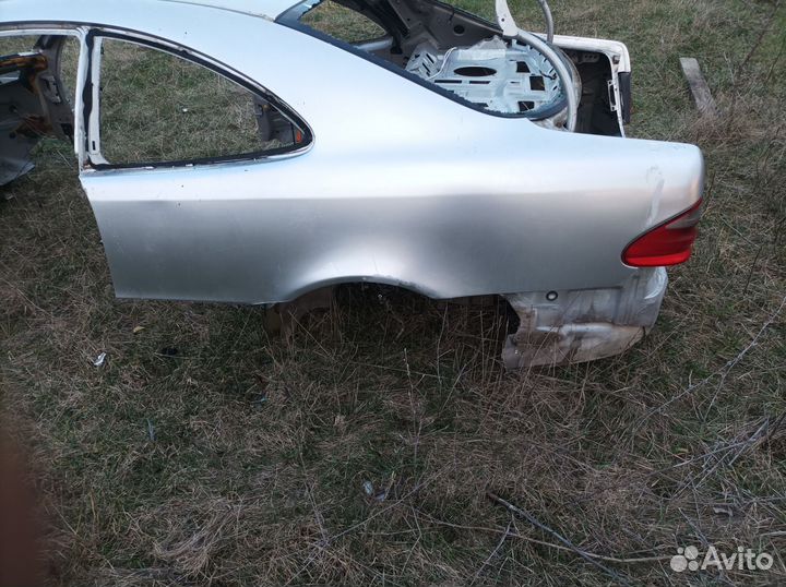 Задняя четверть Mercedes Benz w208