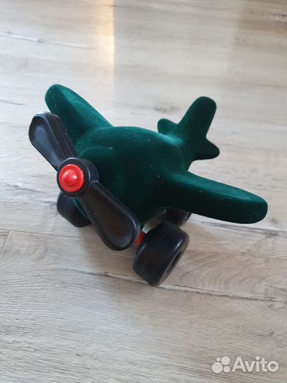 Самолет натуральный каучук
