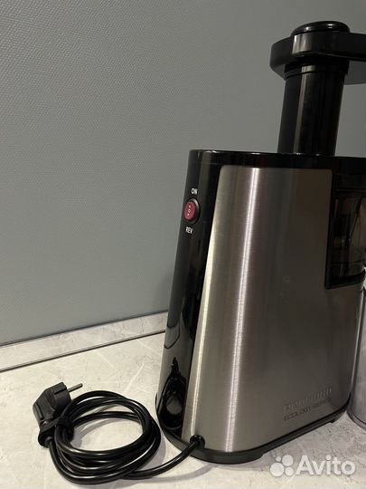 Соковыжималка шнековая Redmond RJ-M920S