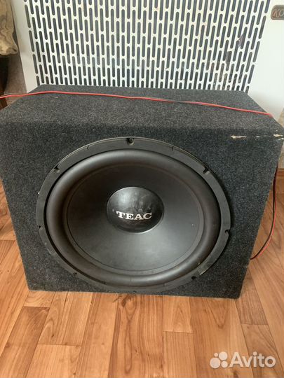 Саббуфер teac