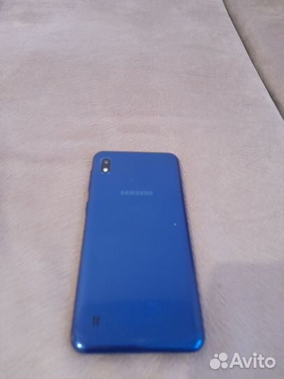 Samsung Galaxy A10, 2/32 ГБ