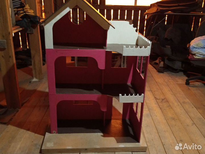 Кукольный домик