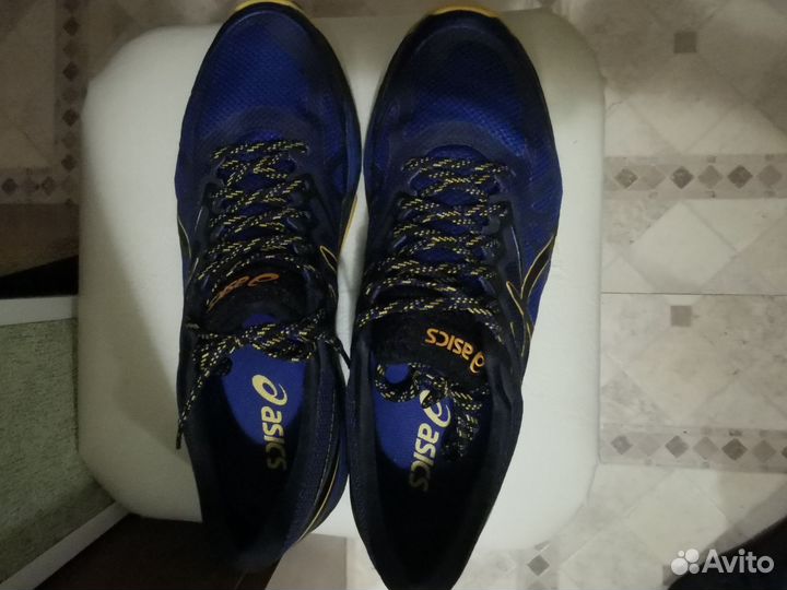 Беговые кроссовки asics
