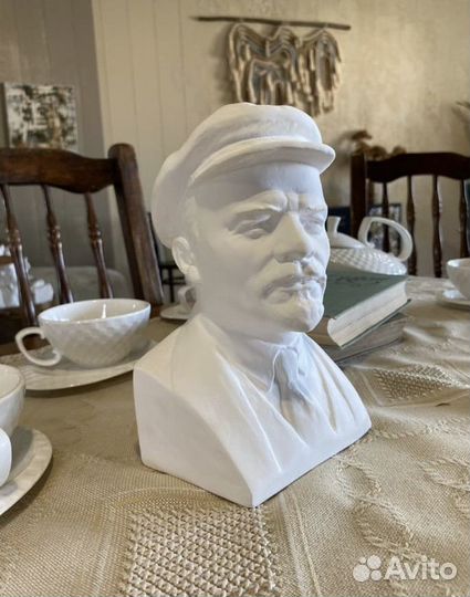 Бюст ленина СССР