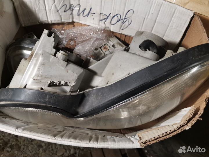 Фары sonata 2003