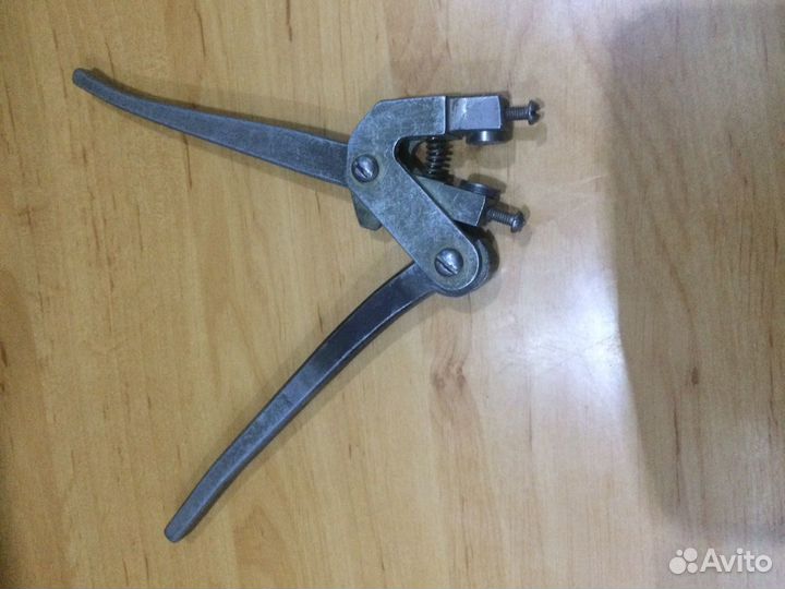 Клещи Пломбиратор