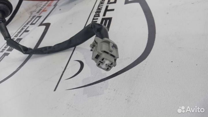 Фонарь nissan serena PC24 PNC24 RC24 TC24 TNC24 VC