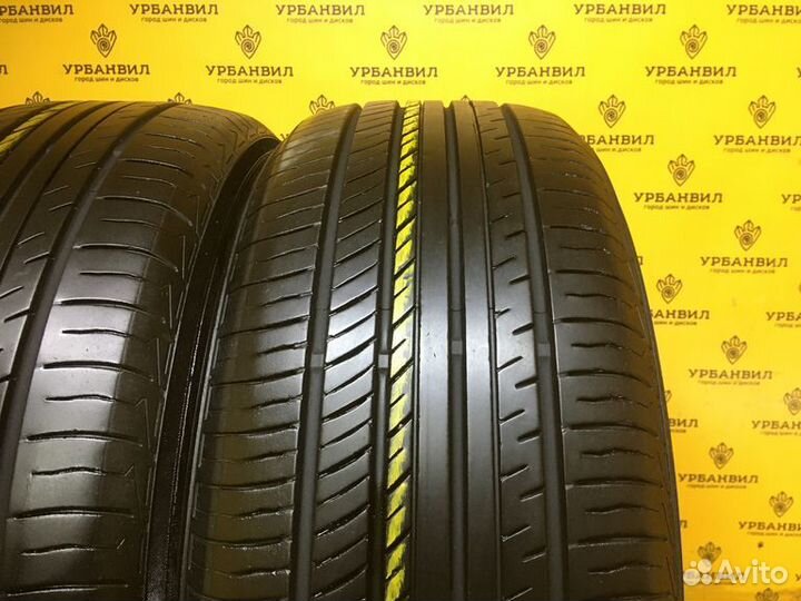 Yokohama Advan dB V552 215/55 R17 94W