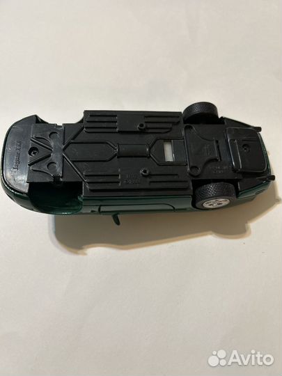 Модель 1:32 Jaguar XK8