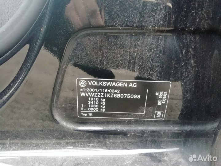 Разбор на запчасти Volkswagen Golf 5