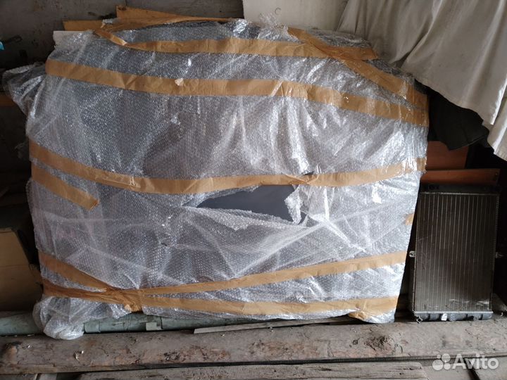 Капот Ford Escort