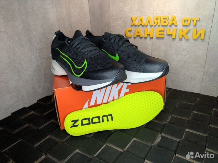 Кроссовки Nike Zoom Tempo