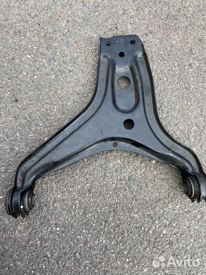 Рычаг левый audi 80 b4