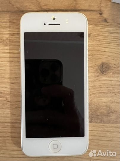 iPhone 5 Серебристый