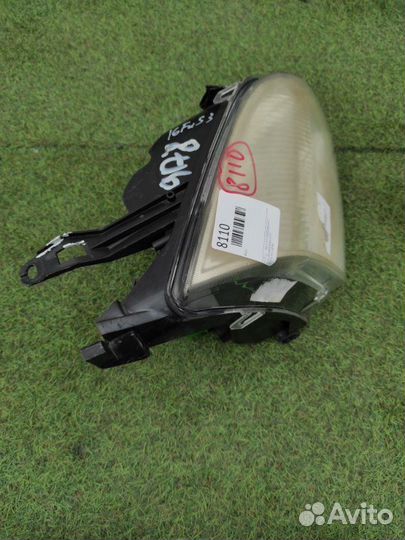 Фара передняя правая Ford Fusion хетчбек 2002-2005