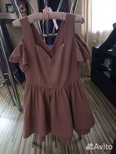 Вечернее платье