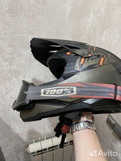 Шлем на мотоцикл