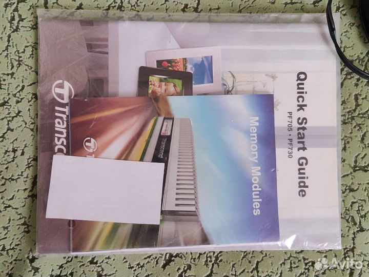 Цифровая фоторамка Transcendphoto 730B