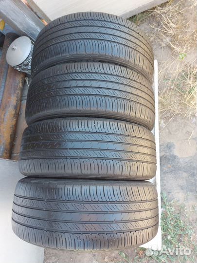 Kumho Crugen HP71 235/55 R19