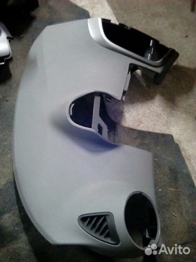 Левая накладка торпеды на Chevrolet Aveo T300