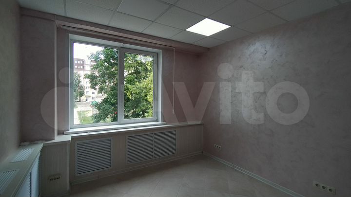 Офисы площадью 14м, 24м, 37 м²