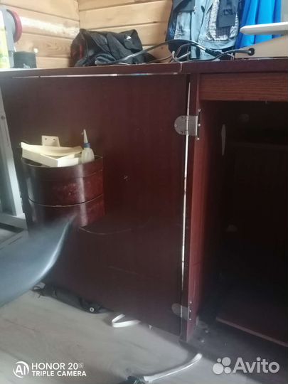 Швейная машина Чайка 142м