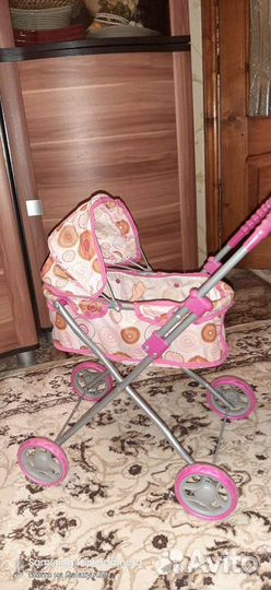 Коляска кукольная