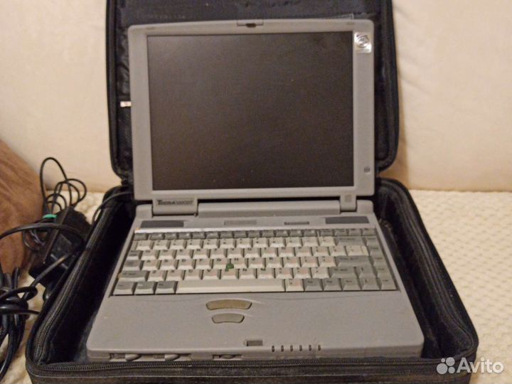 Ноутбук Toshiba Tecra 550CDT (раритет)