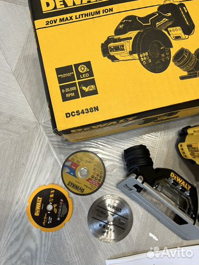 Мини Ушм Dewalt DCS438