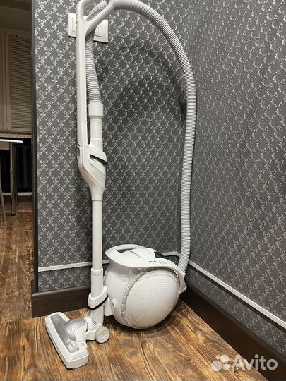 Робот пылесос tefal xo 90