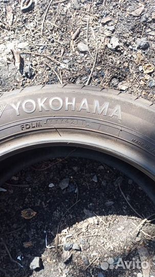 Yokohama BluEarth E70 215/55 R17 94V