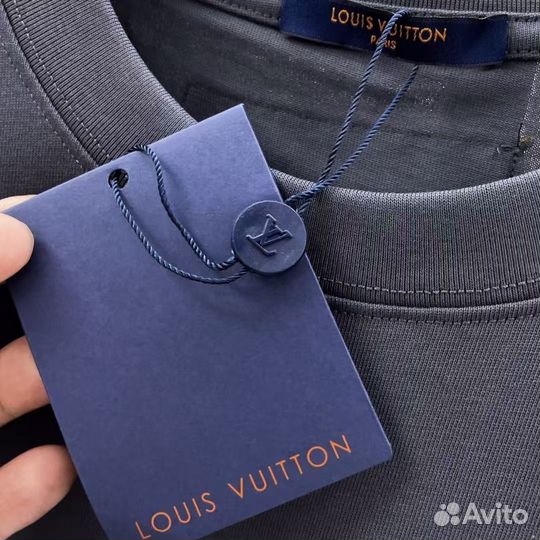 Футболки Louis Vuitton